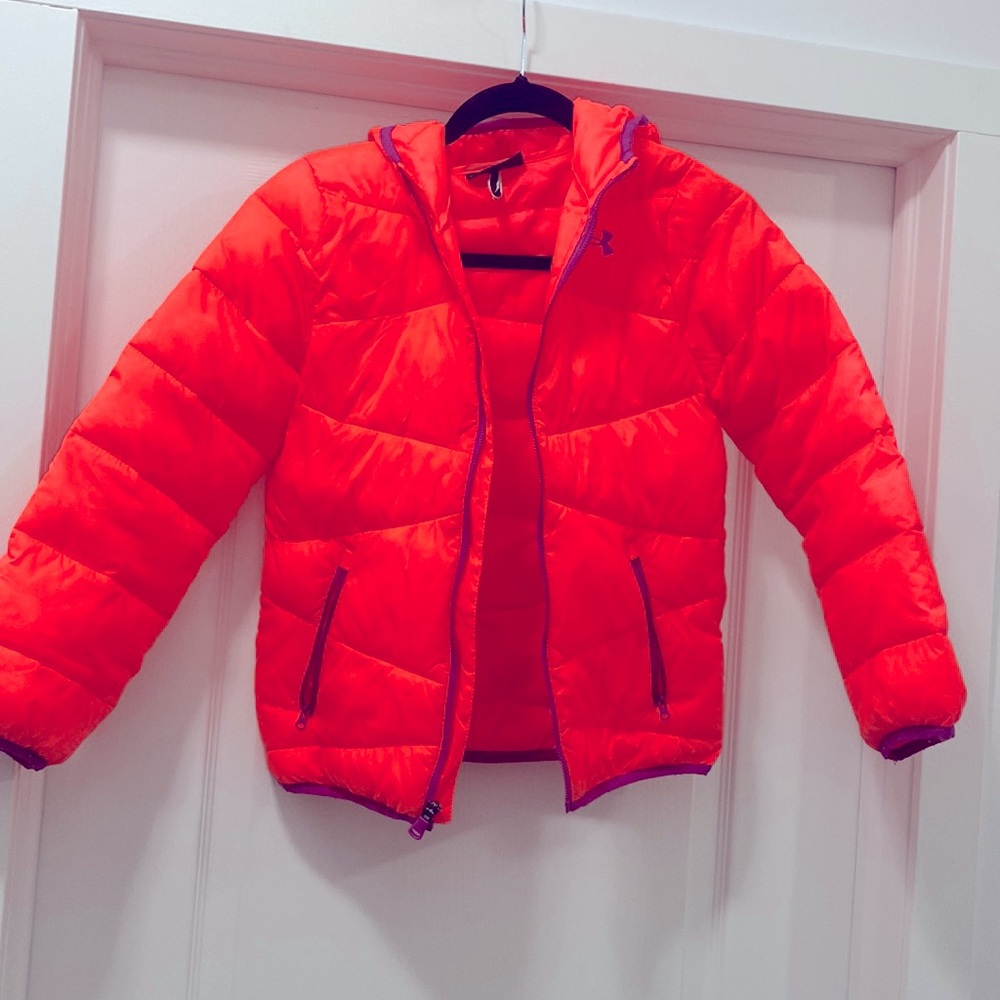 Helly Hansen puffy jacket light weight